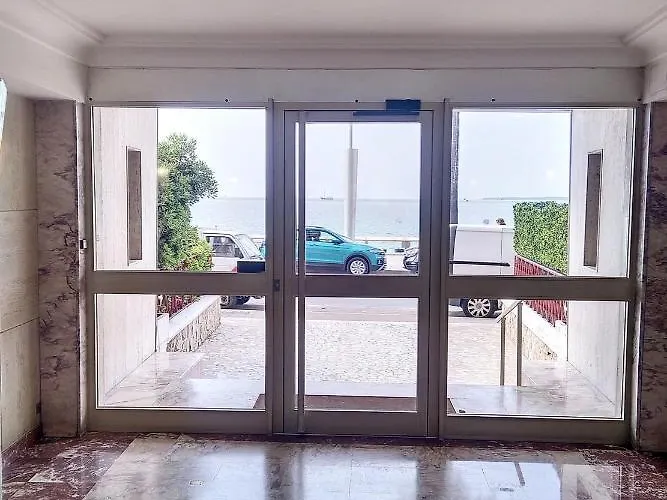 Constellation Apartman Juan-les-Pins